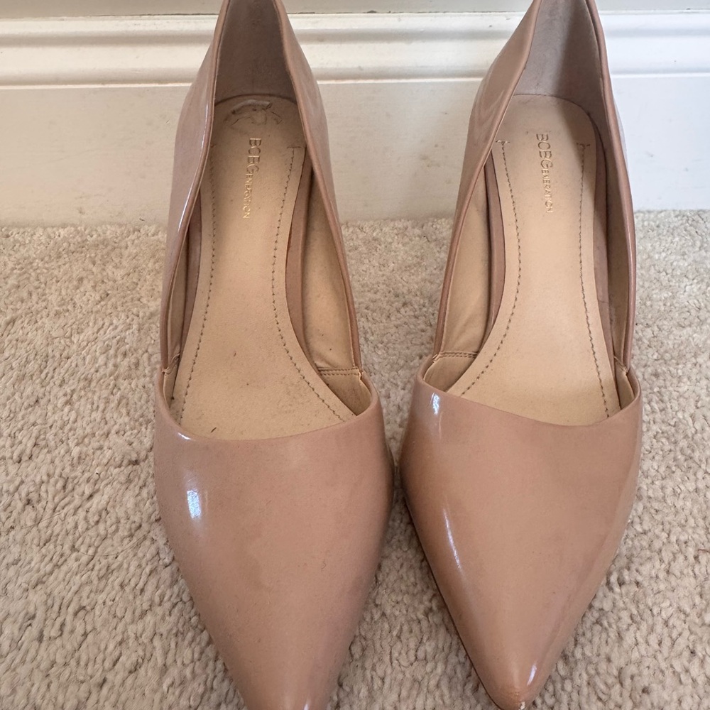 Beige Pointed Toe Women's Shoes